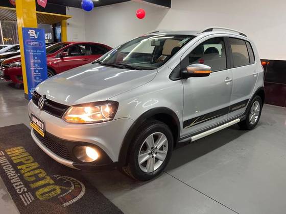 VOLKSWAGEN CROSSFOX 1.6 MI FLEX 8V 4P MANUAL